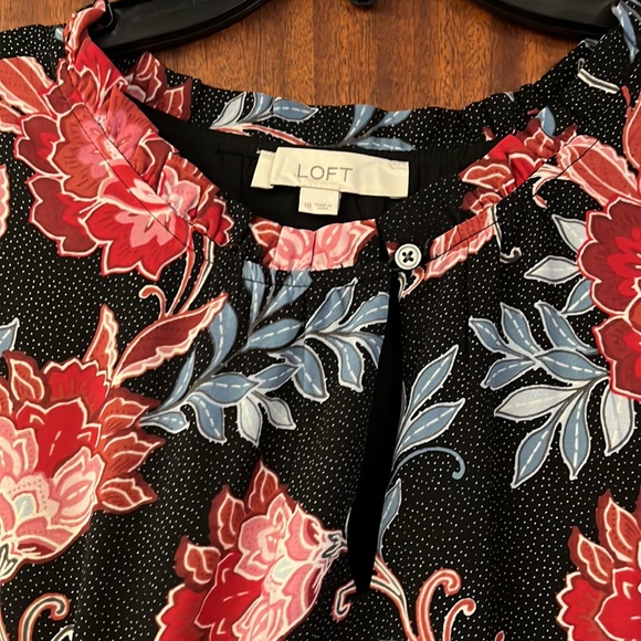 Loft Dress - Picture 2 of 3